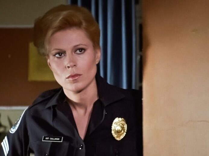 Leslie Easterbrook