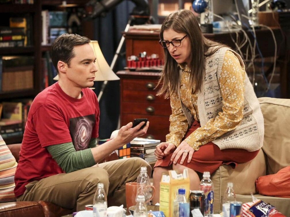 V seriálu se Sheldon Cooper o ženy příliš nezajímá.