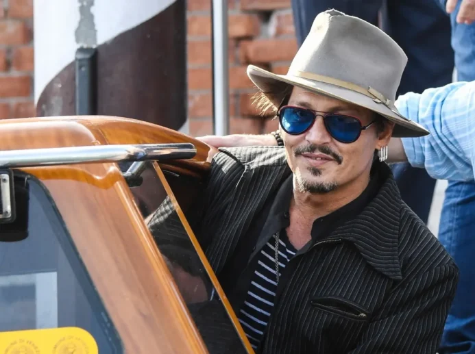 Johnny Depp si zahraje Satana v novém snímku Terryho Gilliama Karneval posledních dnů.