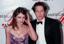 Elizabeth Hurley a Hugh Grant