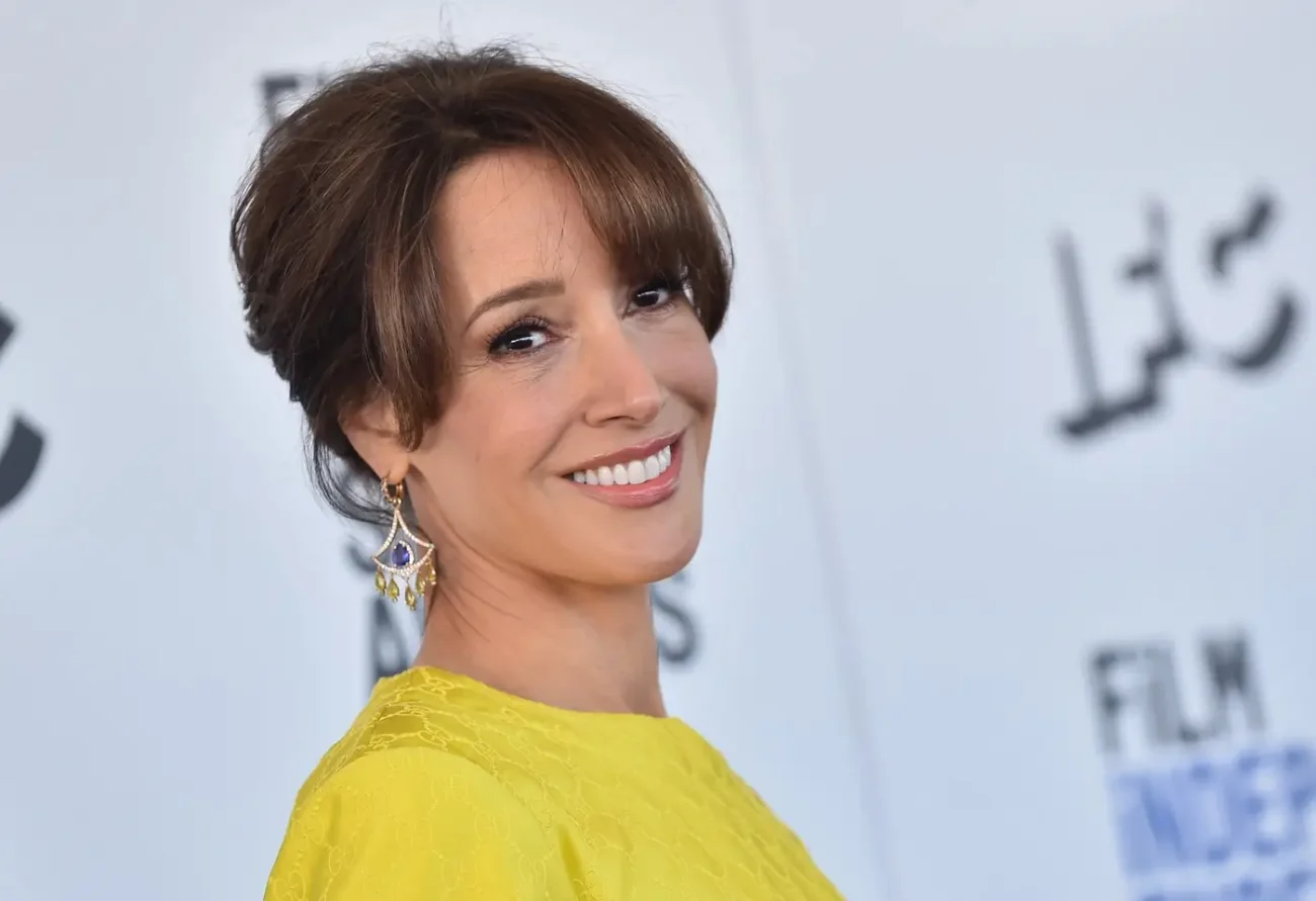 Takto úžasně dnes Jennifer Beals vypadá.