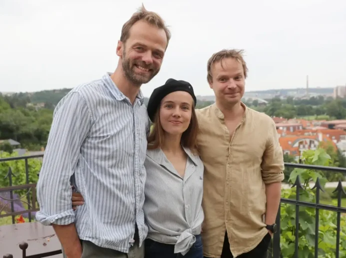 Lukáš Langmajer, Tereza Ramba a Kryštof Hádek jako hlavní hvězdy filmu Bobule.