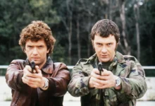 Martin Shaw a Lewis Collins v seriálu Profesionálové