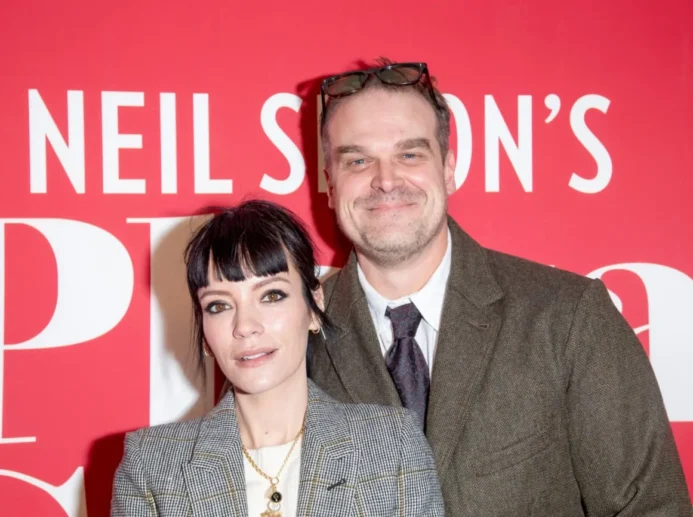 Lily Allen a David Harbour