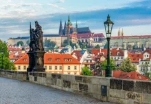 Praha-pohled na Pražský hrad z Karlova mostu