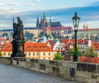 Praha-pohled na Pražský hrad z Karlova mostu