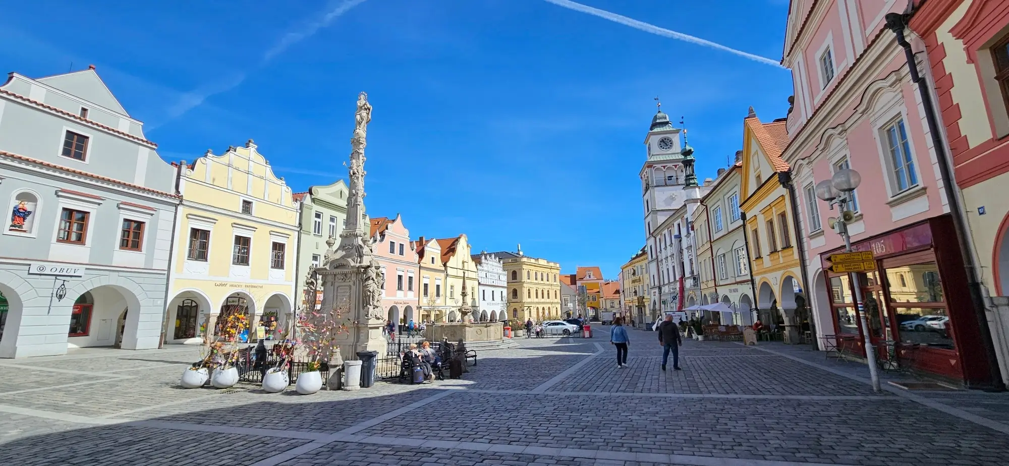 Historické náměstí v Třeboni, která Petra Nárožného okouzlila